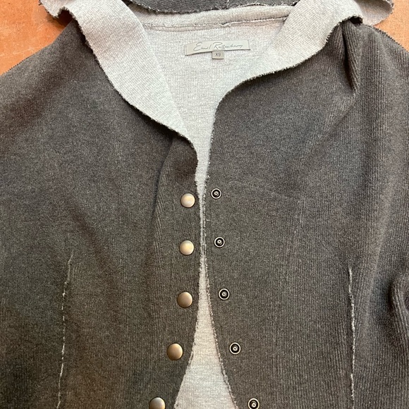 Emil Rutenberg Cropped Sweatshirt - Picture 2 of 5